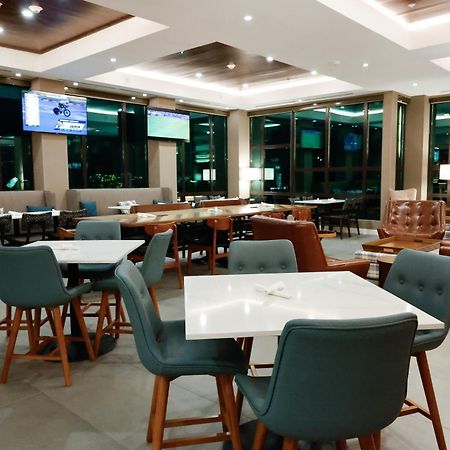 Four Points By Sheraton Austin Airport Esterno foto