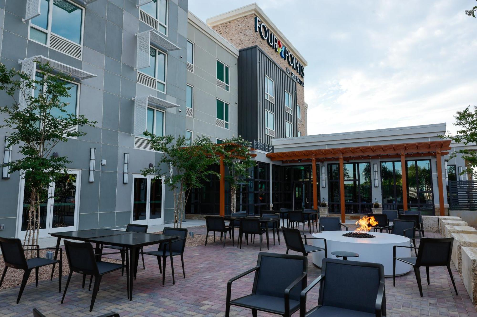 Four Points By Sheraton Austin Airport Esterno foto
